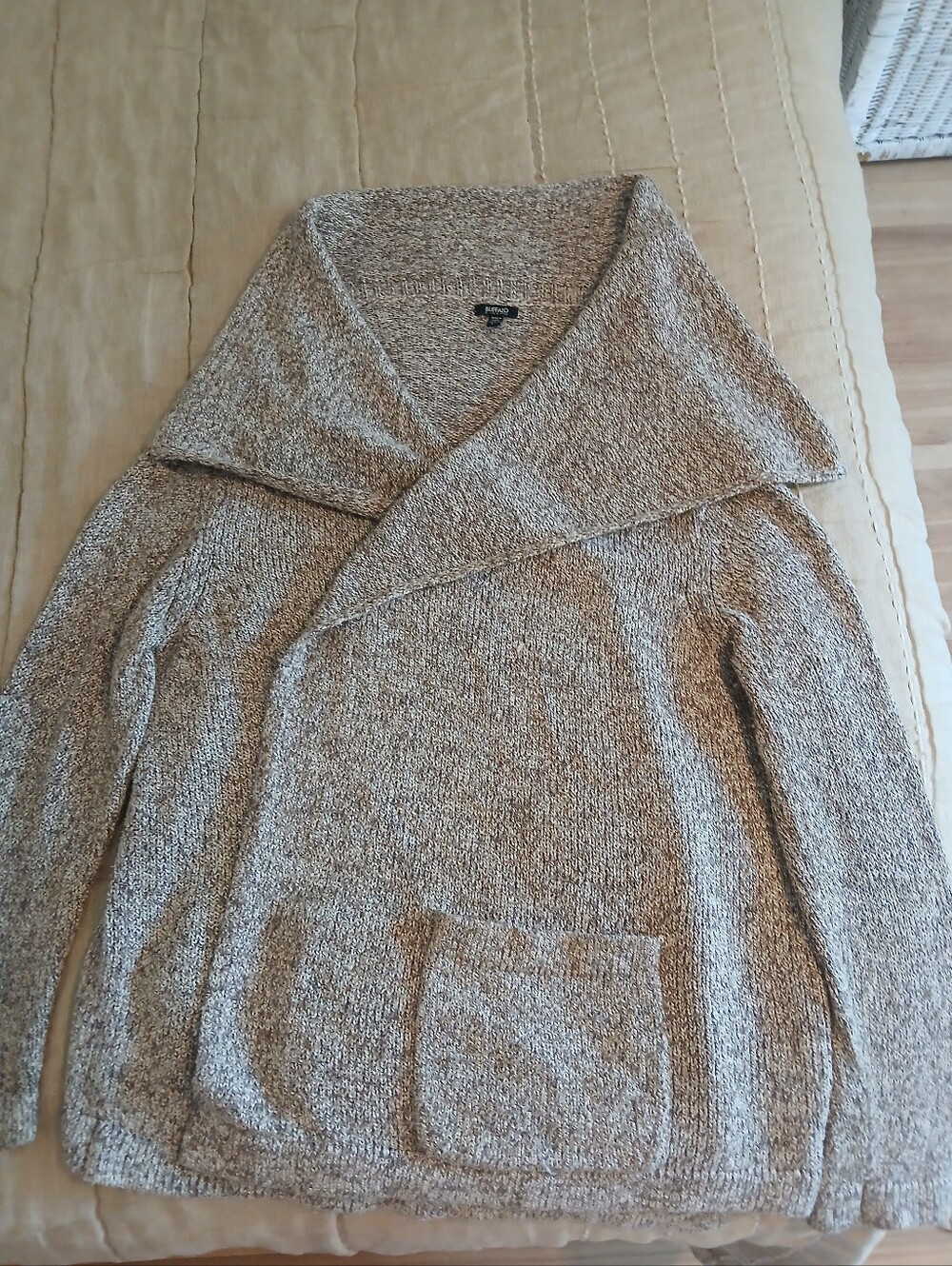 Buffalo, Cozy Oversized Shawl Collar Women's Sweater - Cream Blend
